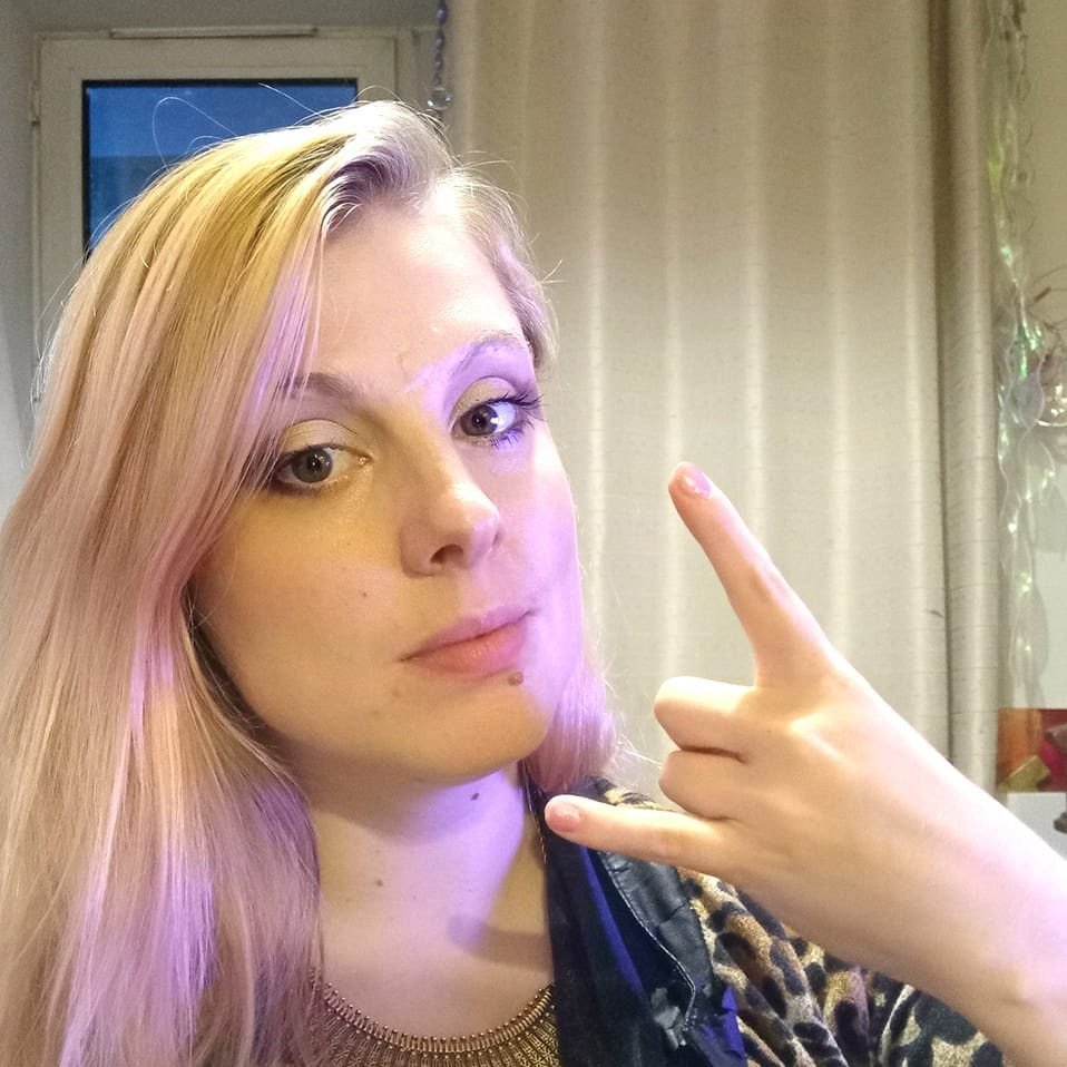 @clarkrhiannonlouise